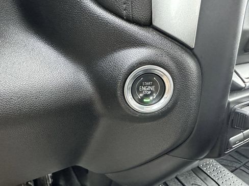 Used 2020 Chevrolet Silverado 1500 RST w/ All-Star Edition image 30