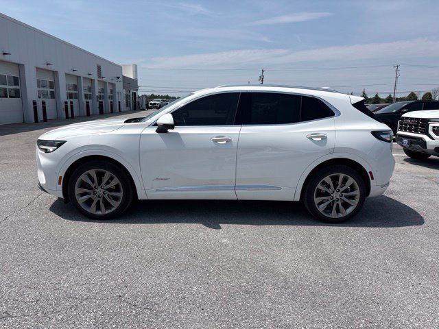 Used 2022 Buick Envision Avenir w/ Technology Package II AWD/4WD image 2
