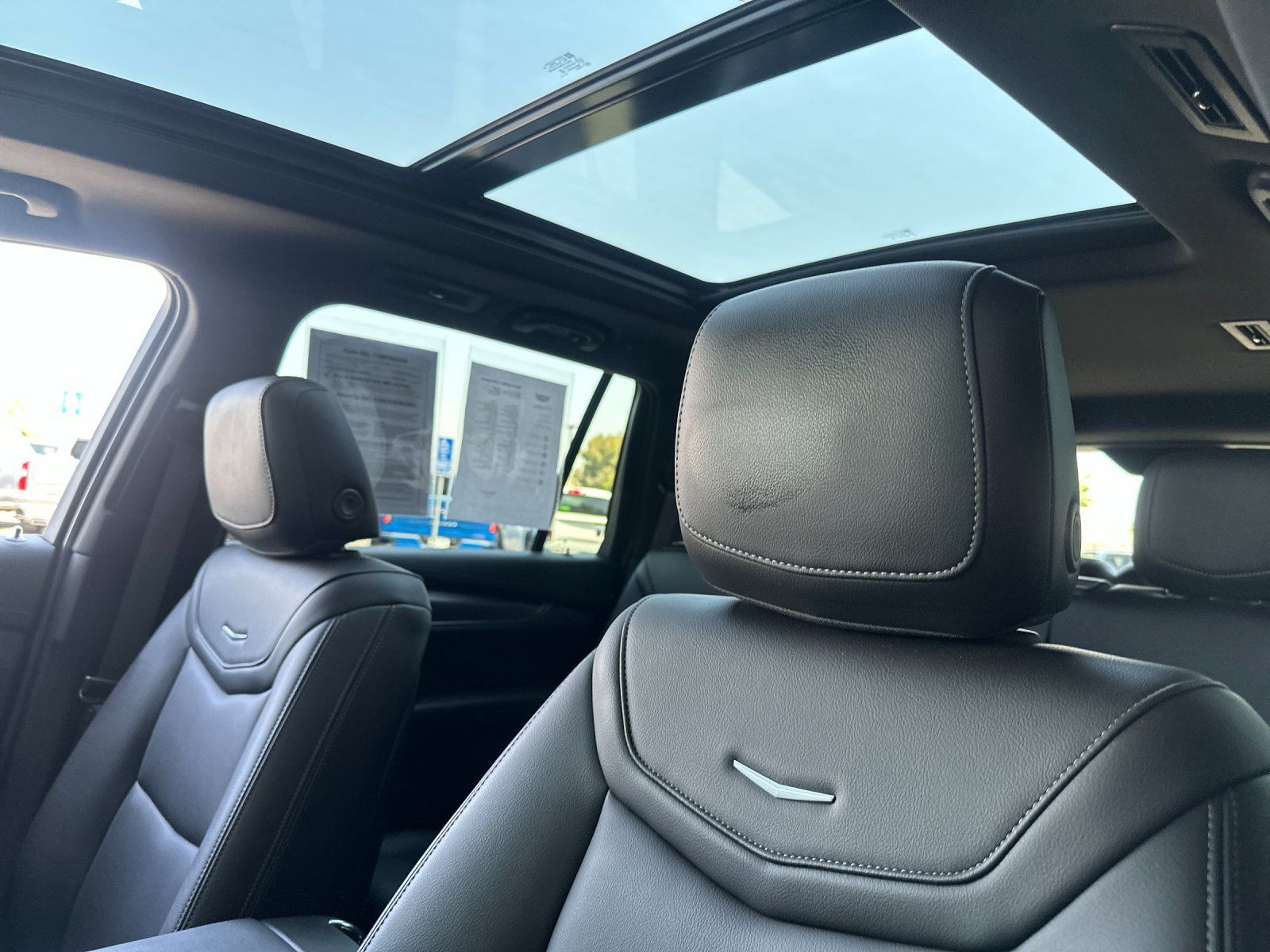 Certified 2023 Cadillac XT6 Luxury AWD/4WD image 18