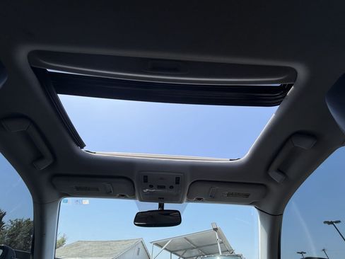 Used 2014 Lexus IS 250 w/ Navigation Package RWD image 36