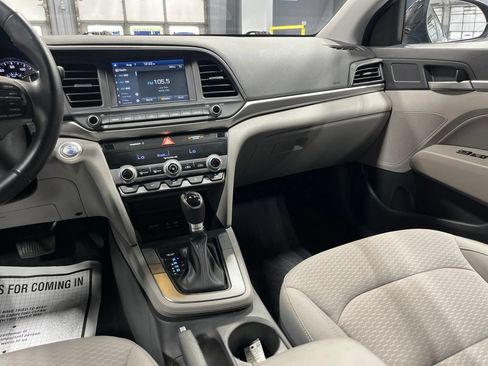 Used 2019 Hyundai Elantra Value Edition FWD image 24