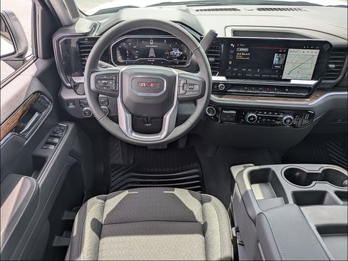 Used 2025 GMC Sierra 1500 Elevation AWD/4WD image 16
