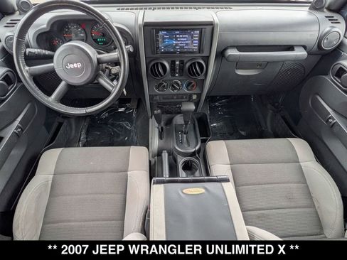 Used 2007 Jeep Wrangler Unlimited X w/ Dual Top Group AWD/4WD image 22