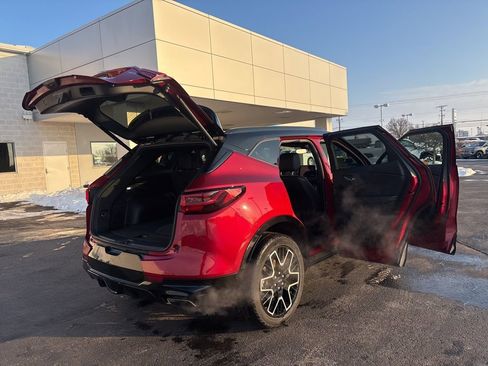 Used 2023 Chevrolet Blazer RS w/ Enhanced Convenience Package image 24