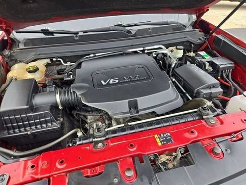 Used 2015 Chevrolet Colorado Z71 AWD/4WD image 35