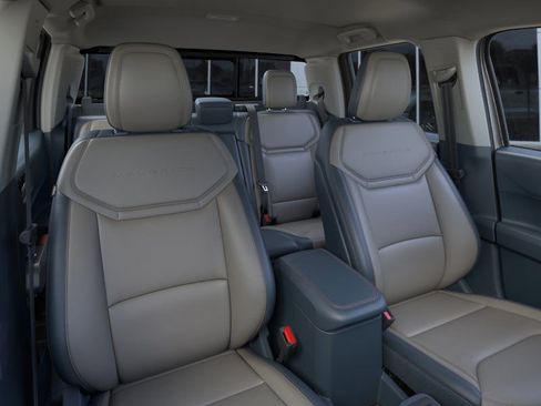 New 2025 Ford Maverick Lariat image 10