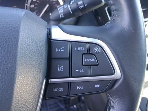 Used 2022 Toyota Highlander XLE image 21