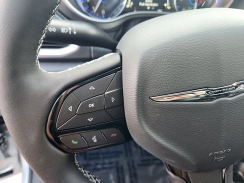 New 2026 Chrysler Pacifica Select w/ S Appearance Package image 22