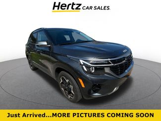 Used 2025 Kia Seltos S video 1