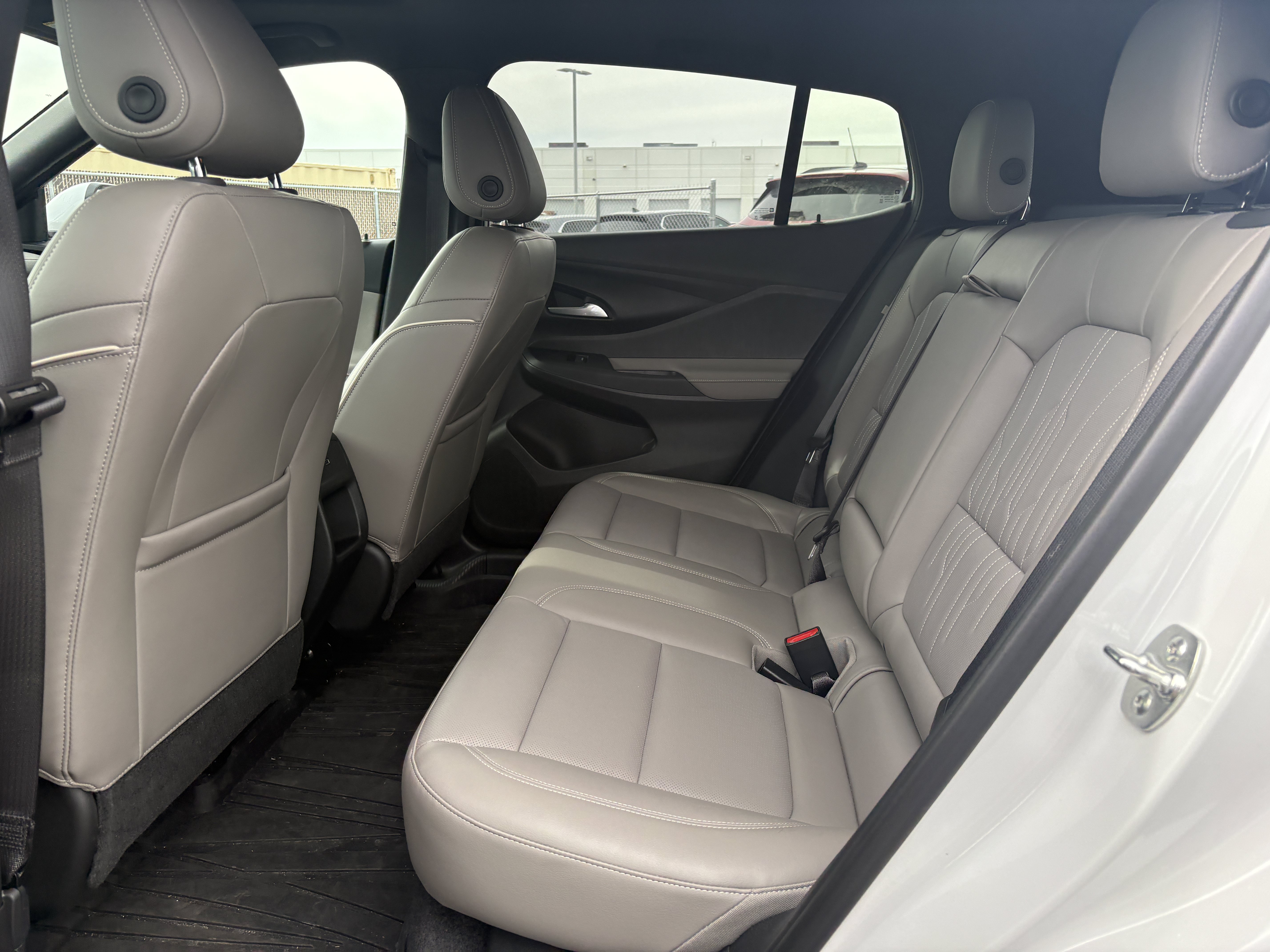 Used 2024 Buick Envista Avenir FWD image 12
