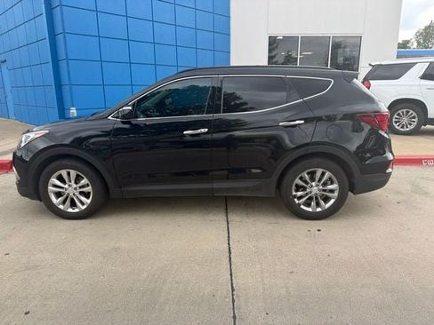 Used 2017 Hyundai Santa Fe Sport 2.0T w/ Cargo Package FWD image 2