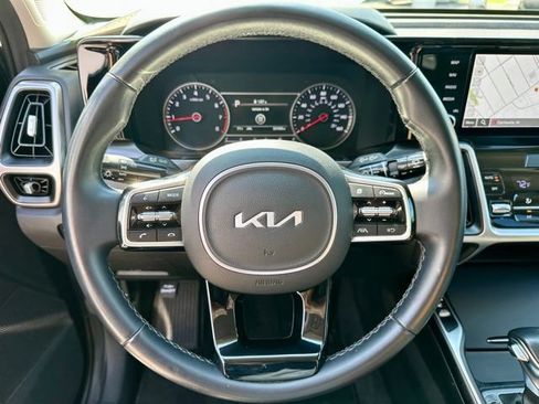 Used 2023 Kia Sorento S FWD image 34