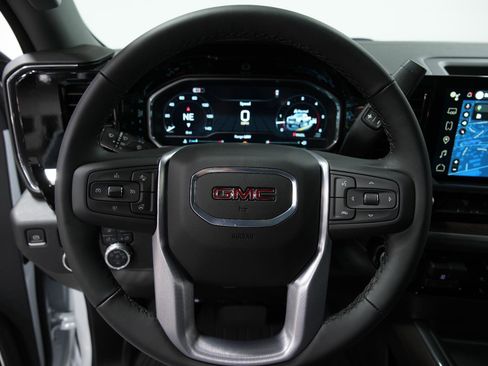 New 2025 GMC Sierra 2500 SLT w/ SLT Premium Package image 31