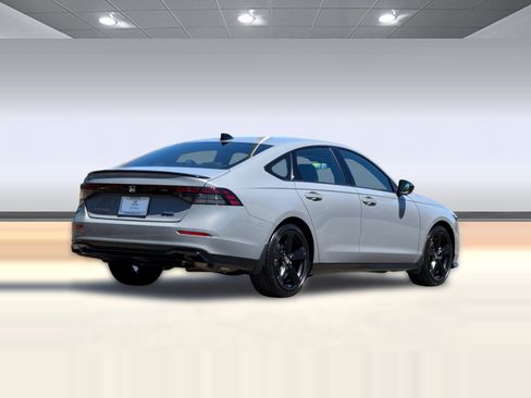 Certified 2025 Honda Accord Sport image 8