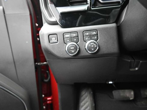 New 2026 GMC Sierra 2500 SLT w/ SLT Premium Package image 11