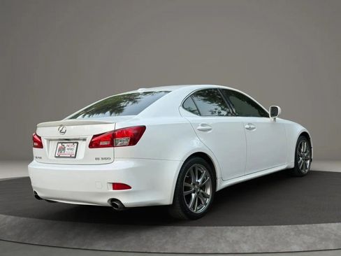 Used 2008 Lexus IS 350 w/ Luxury Pkg w/ 18 Wheels RWD image 5