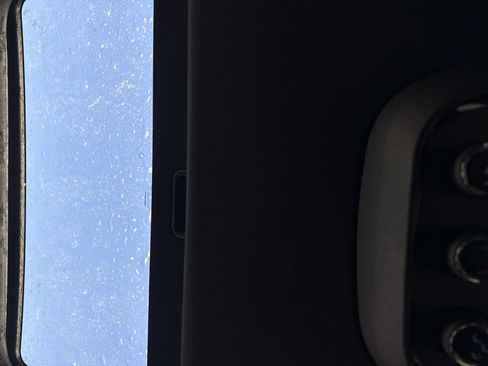 Used 2024 Dodge Durango GT image 38