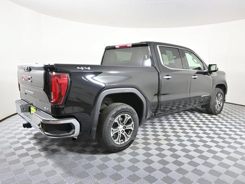 Used 2024 GMC Sierra 1500 SLT AWD/4WD image 7