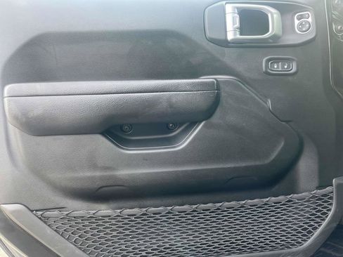 Certified 2022 Jeep Wrangler Unlimited Sport image 27