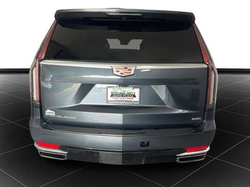 Used 2021 Cadillac Escalade Premium Luxury Platinum AWD/4WD image 4