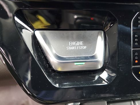 Used 2025 GMC Sierra 1500 Denali image 28