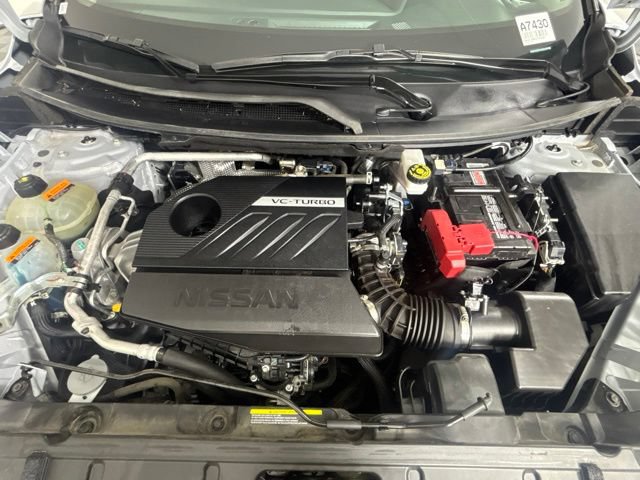 Used 2025 Nissan Rogue SV FWD image 32