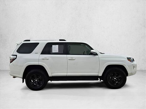 Used 2023 Toyota 4Runner SR5 Premium AWD/4WD image 4
