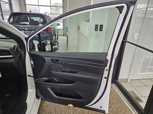 New 2026 Honda Odyssey Sport-L image 17