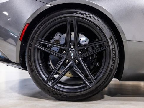 Used 2024 Aston Martin DB12 Coupe image 26