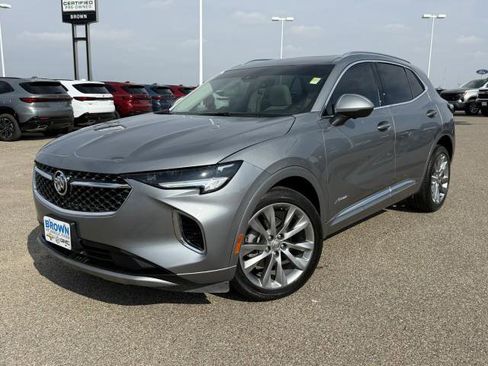 Used 2023 Buick Envision Avenir image 2