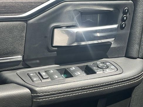 New 2026 RAM 3500 Laramie w/ Towing Technology Group AWD/4WD image 12