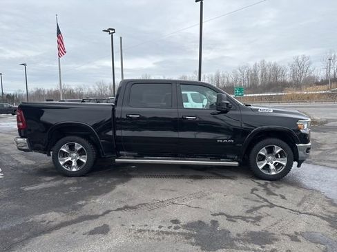 Used 2020 RAM 1500 Laramie AWD/4WD image 8