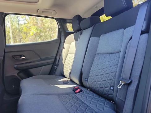 New 2026 Nissan Kicks SV w/ SV Premium Package image 9