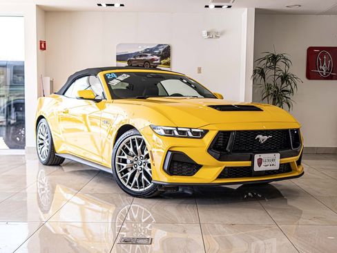 Used 2024 Ford Mustang GT Premium RWD image 5
