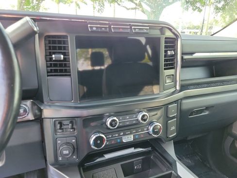 Used 2023 Ford F350 Lariat w/ Chrome Package AWD/4WD image 27