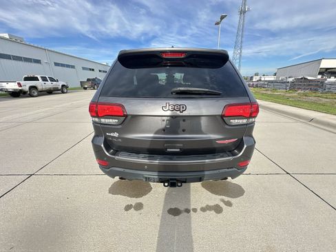 Used 2018 Jeep Grand Cherokee Trailhawk AWD/4WD image 13