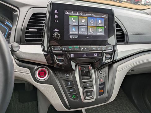 Used 2024 Honda Odyssey EX-L image 17