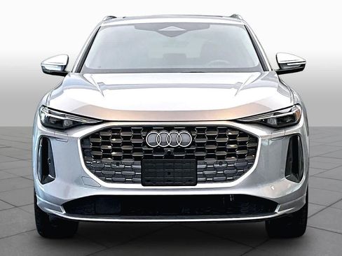 Certified 2025 Audi Q5 Premium Plus AWD/4WD image 4