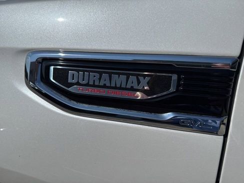 Used 2022 GMC Sierra 1500 SLT w/ SLT Premium Plus Package AWD/4WD image 51