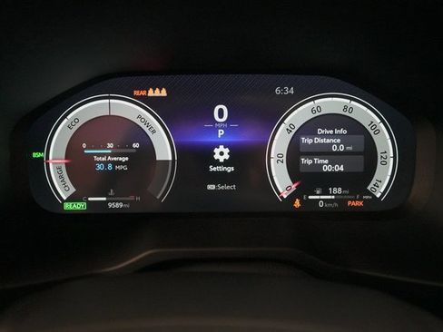 Used 2025 Toyota RAV4 XSE w/ Advanced Technology Package image 21