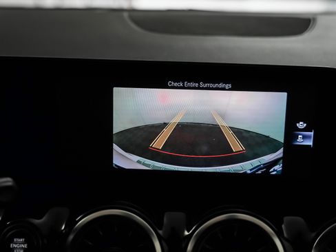 Certified 2022 Mercedes-Benz GLA 250 image 22