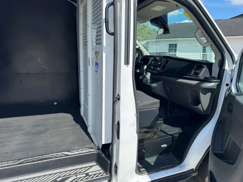 Used 2020 Ford Transit 250 Medium Roof AWD w/ Load Area Protection Package image 14