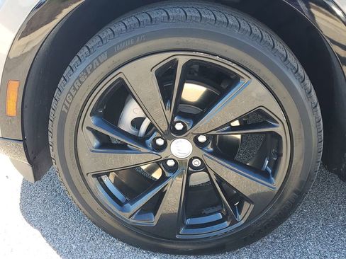 Used 2021 Buick Envision Essence w/ Sport Touring Package image 14