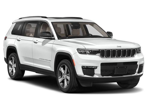 Used 2022 Jeep Grand Cherokee L Limited RWD image 28