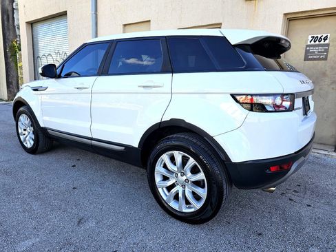Used 2015 Land Rover Range Rover Evoque Pure image 17