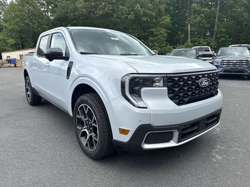 New 2026 Ford Maverick Lariat w/ 4K Tow Package AWD/4WD image 2