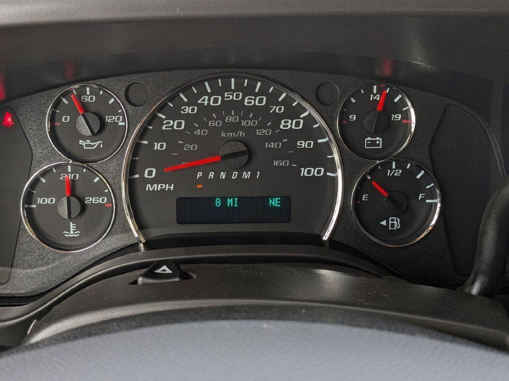 New 2026 GMC Savana 2500 w/ Driver Convenience Package RWD image 21
