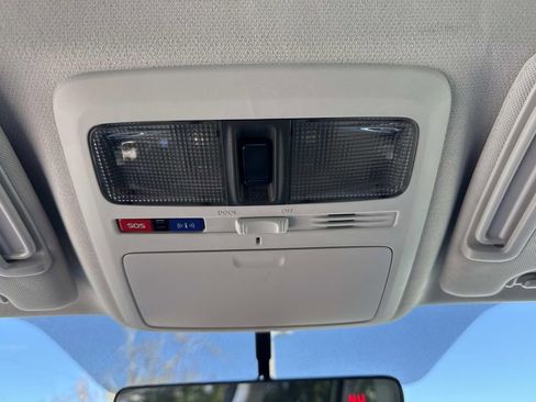 Used 2018 Subaru Forester 2.5i Limited image 43