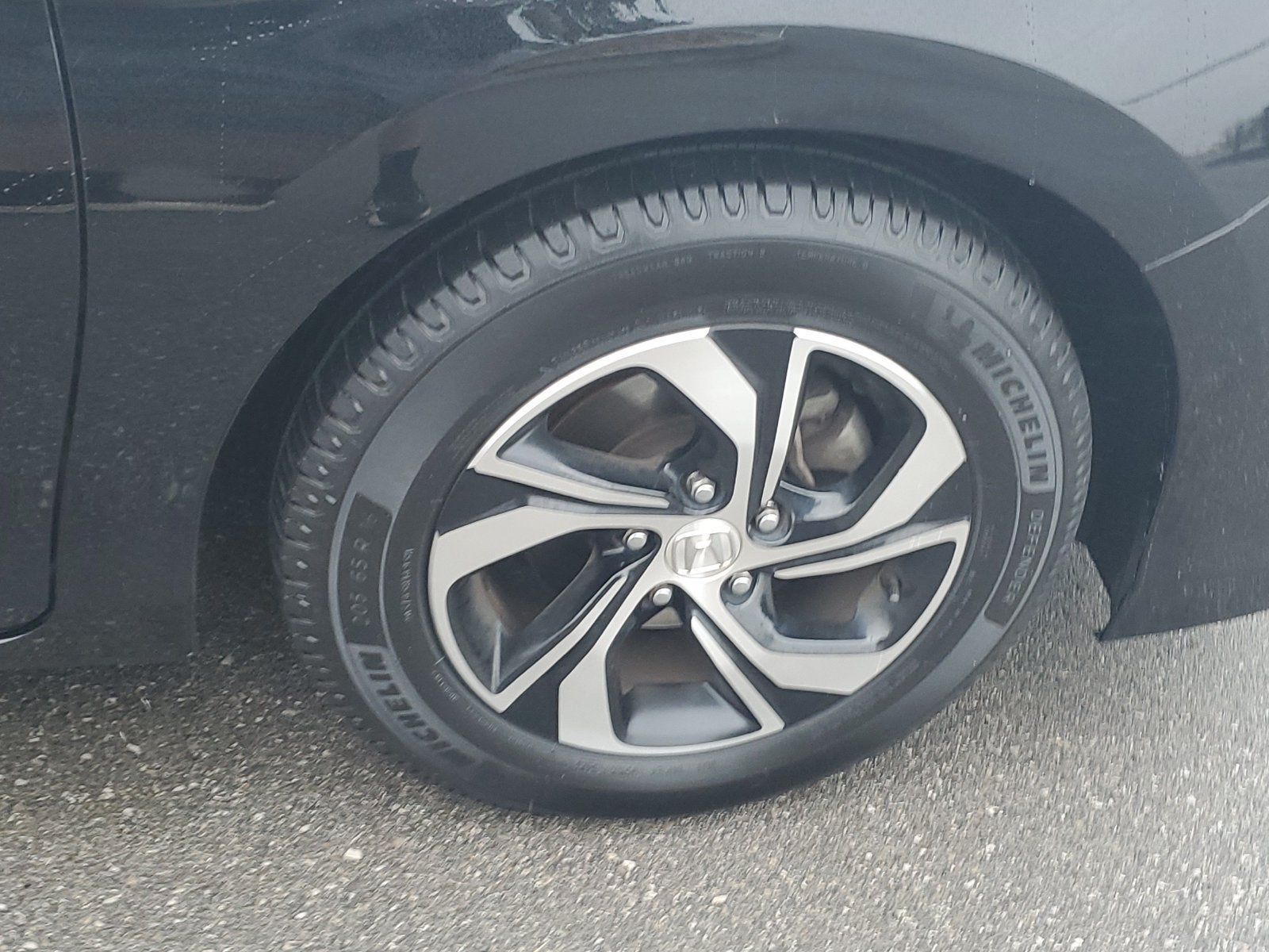 Used 2017 Honda Accord LX image 6