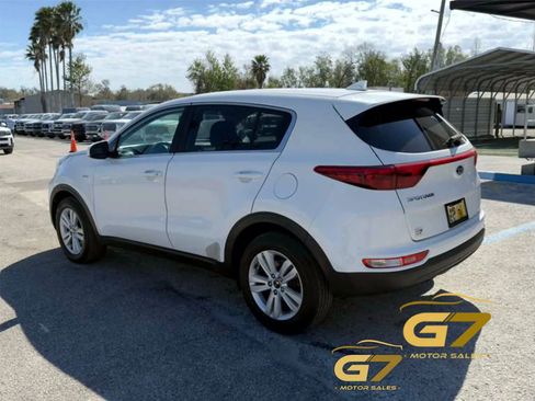 Used 2019 Kia Sportage LX AWD/4WD image 9
